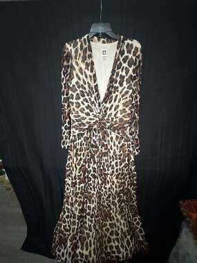 Anne Klein Women's Long Sleeve Twist-Front Leopard Print Maxi Dress